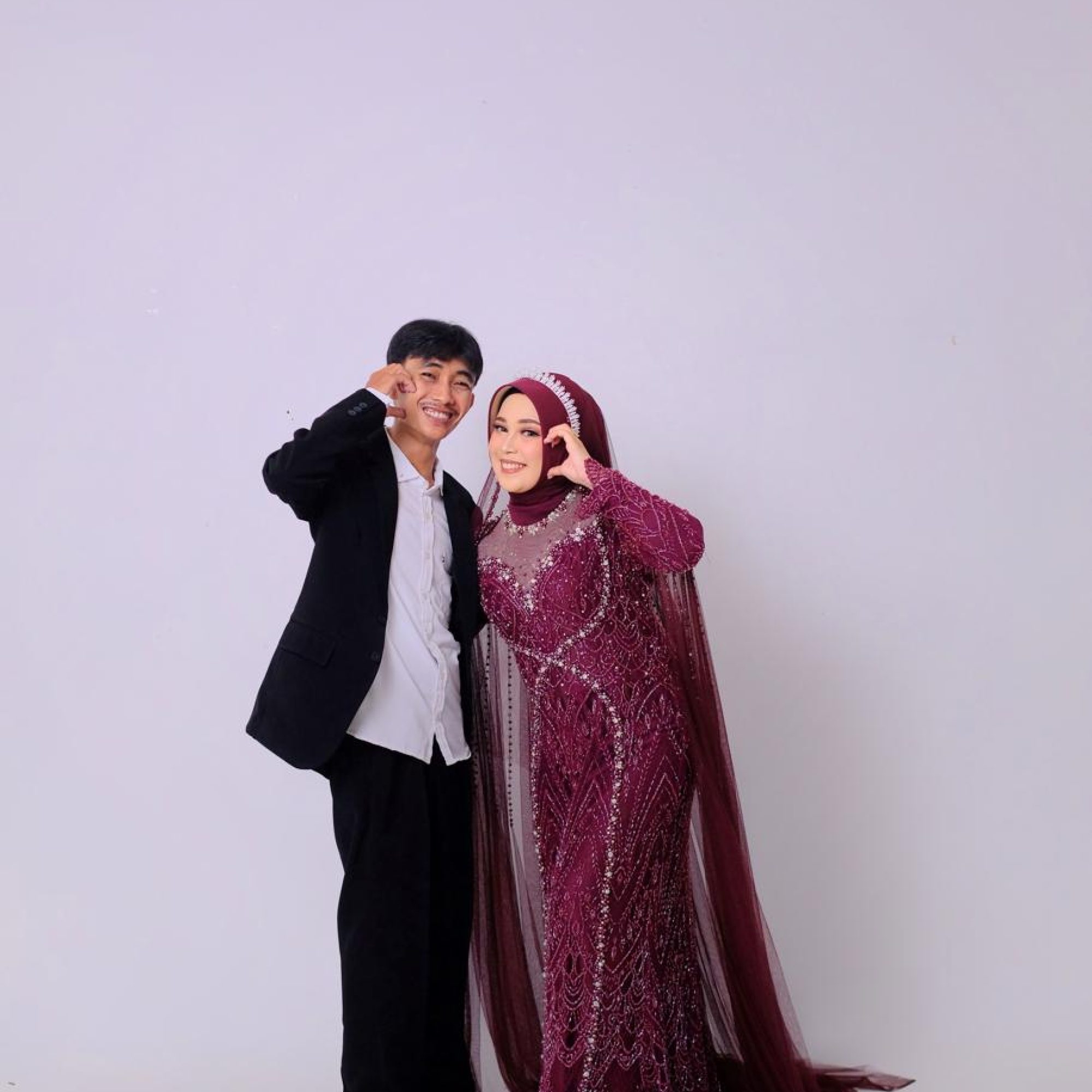 WhatsApp Image 2025-10-19 at 00.50.25 (1)