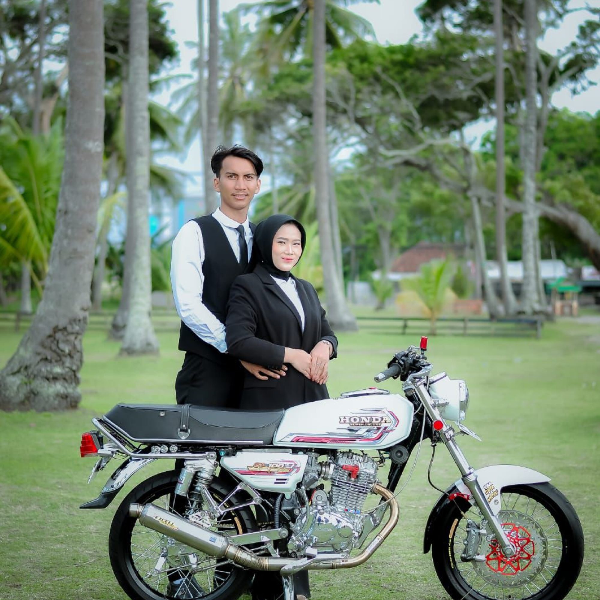 WhatsApp Image 2025-11-10 at 11.10.57 (1)